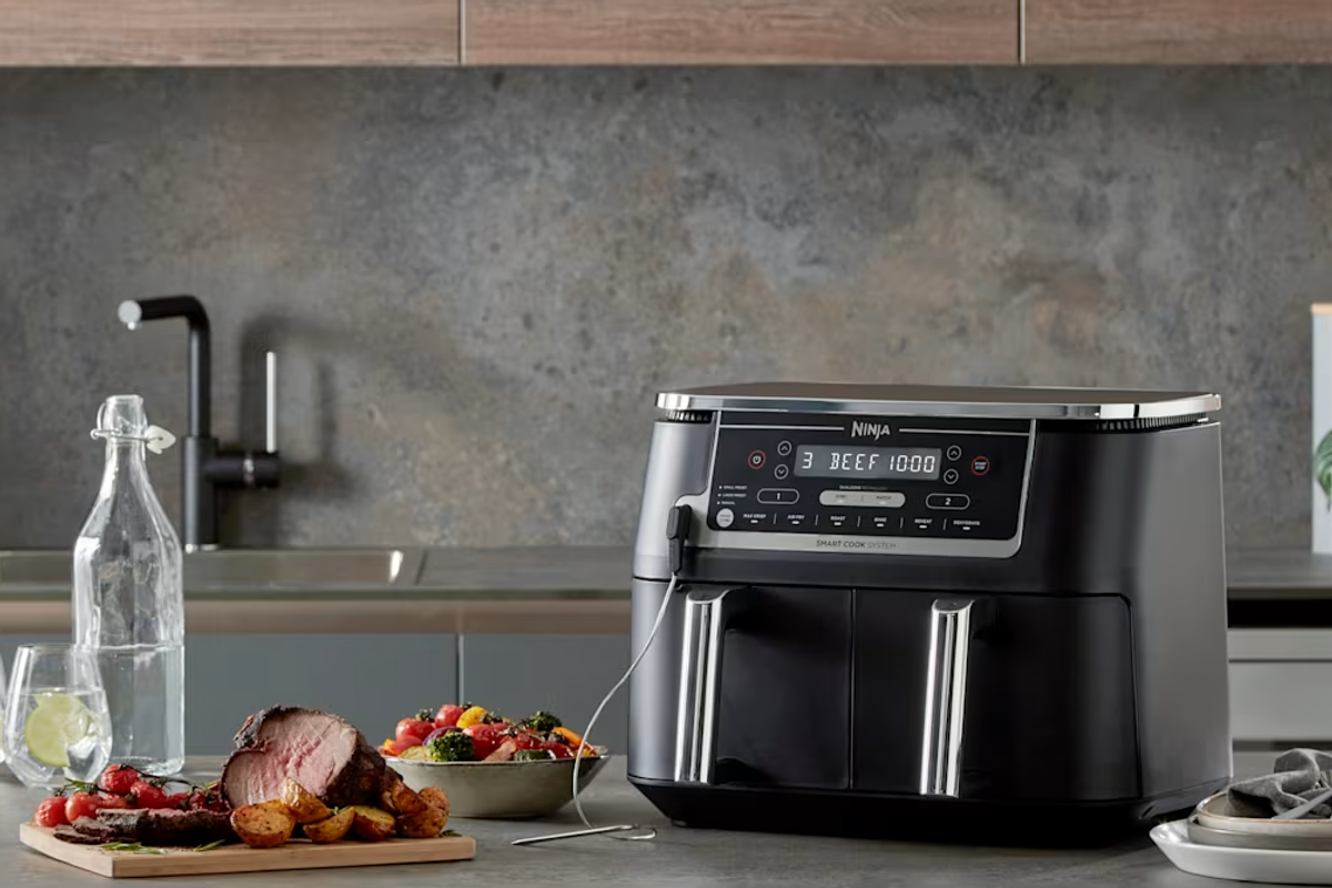 Ninja MAX 6-in-1 Dual Zone air fryer