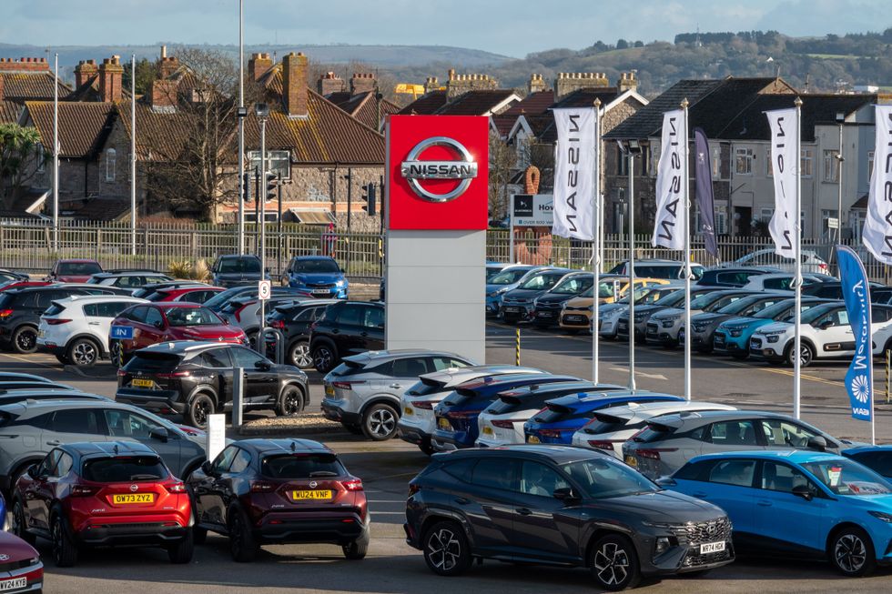 Nissan car dealership