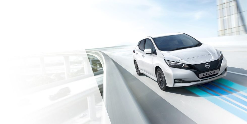 Nissan Leaf Shiro model press photo