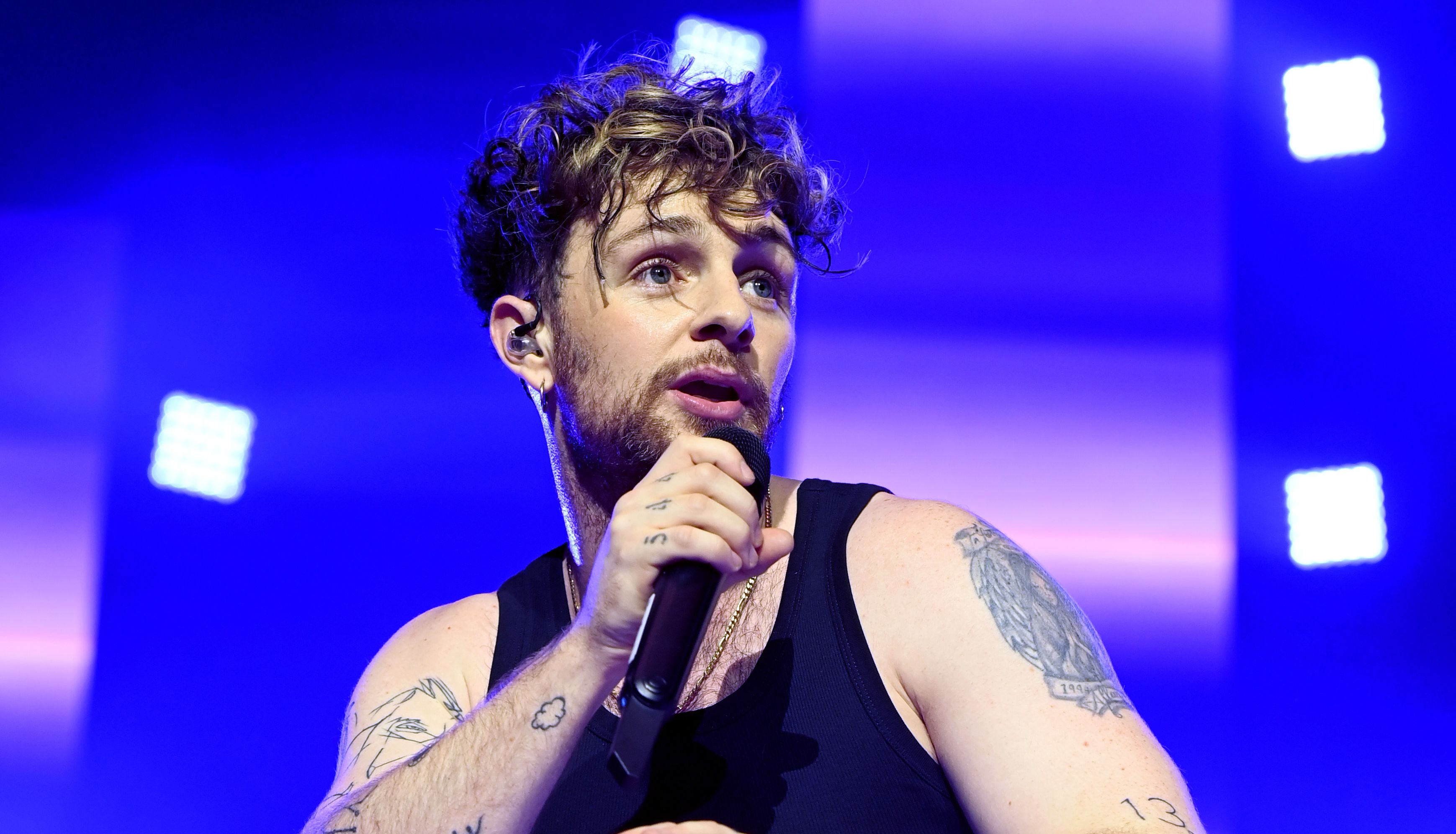 NO ARCHIVE NO SALES EDITORIAL USE ONLY Tom Grennan performs on stage during day two of Capital's Jingle Bell Ball with Barclaycard at London's O2 Arena. Picture date: Sunday December 12, 2021.