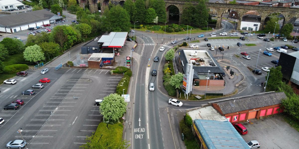 Motorists face £70 fines next week as new traffic rules launch in Lancashire Motorists face £70 fines next week as new traffic rules launch in Lancashire