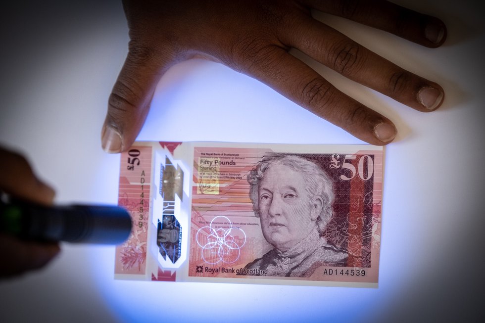Royal Bank of Scotland: Flora Stevenson becomes first woman to feature on bank's new £50 note
