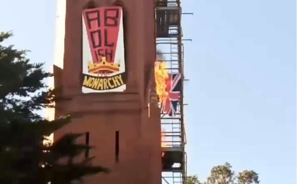 Australians burn Union flag on day of mourning for late Queen
