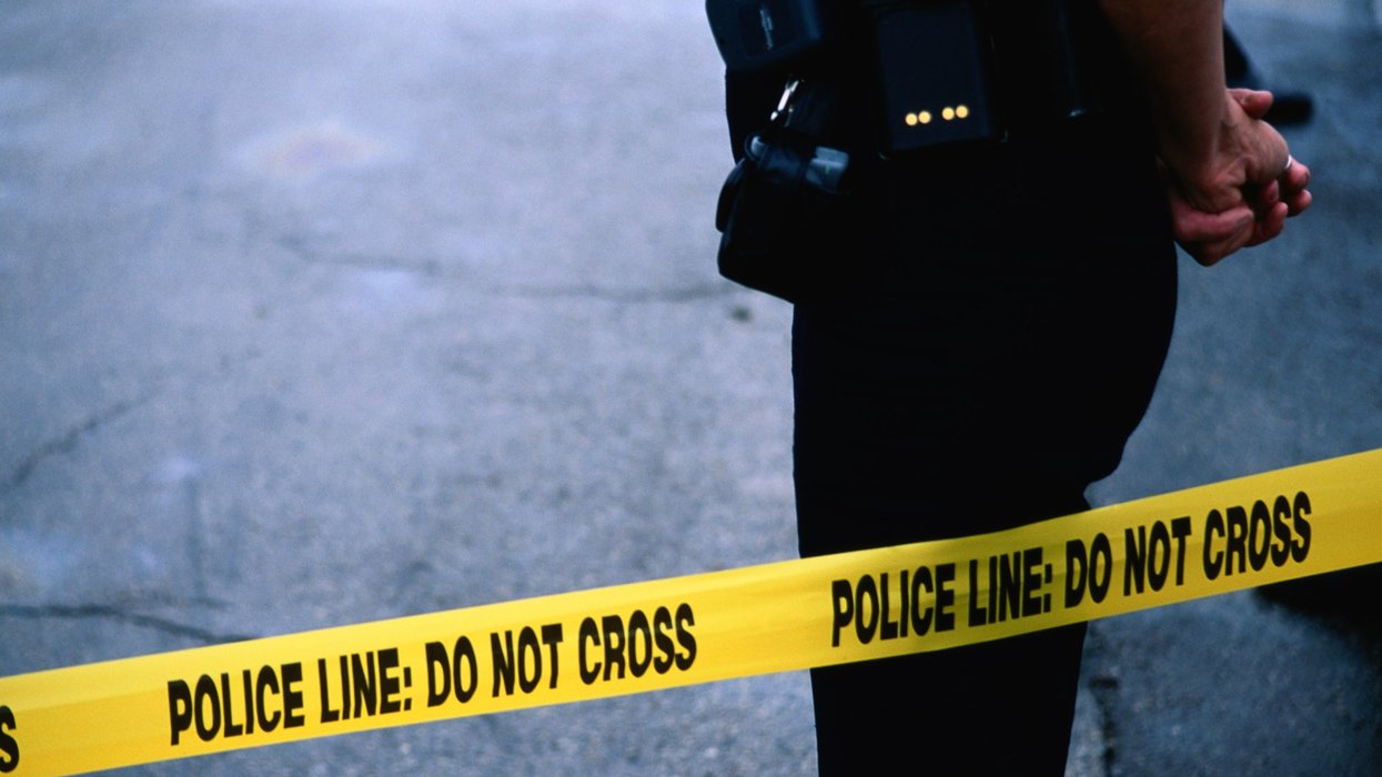 Texas shooting leaves one dead and 10 injured with suspect barricaded in building