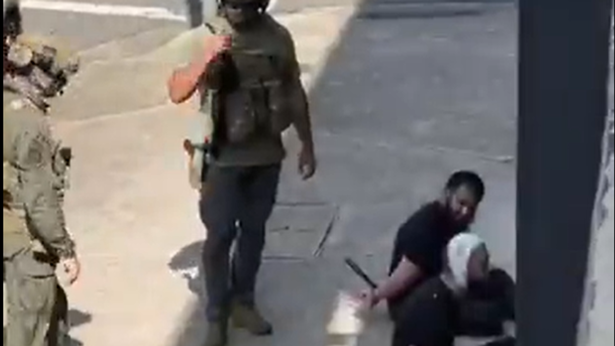 Armed Sydney police ram into car and arrest five men en route to Bondi Beach just days after terror attack