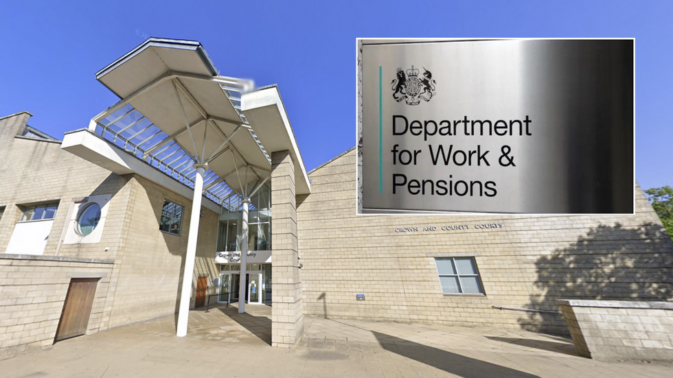 Northampton Crown Court/DWP sign