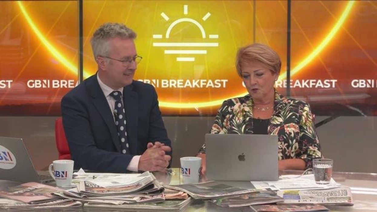 Meghan Markle rushes to downplay tension with Prince Harry after awkward interactions