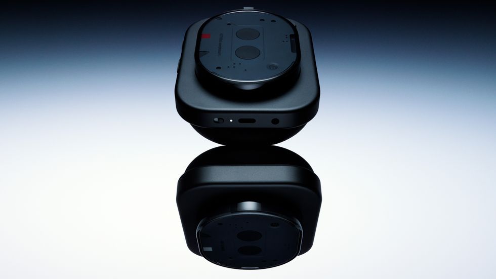 nothing headphone (1) shown in black