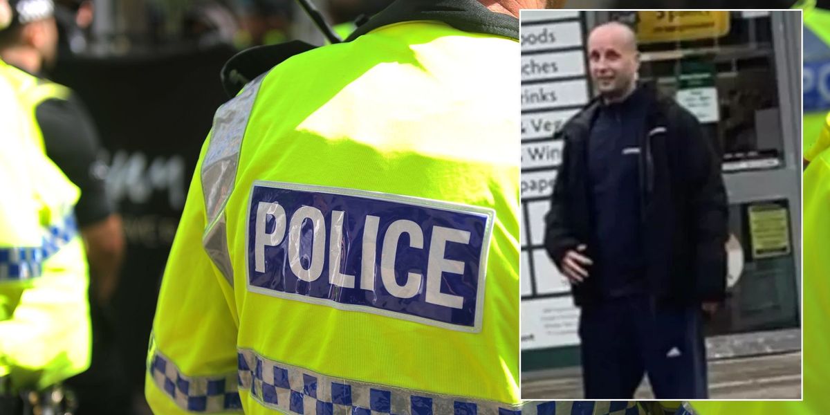 NextImg:Urgent hunt launched for man who 'flashed' two children in broad daylight as police release CCTV images