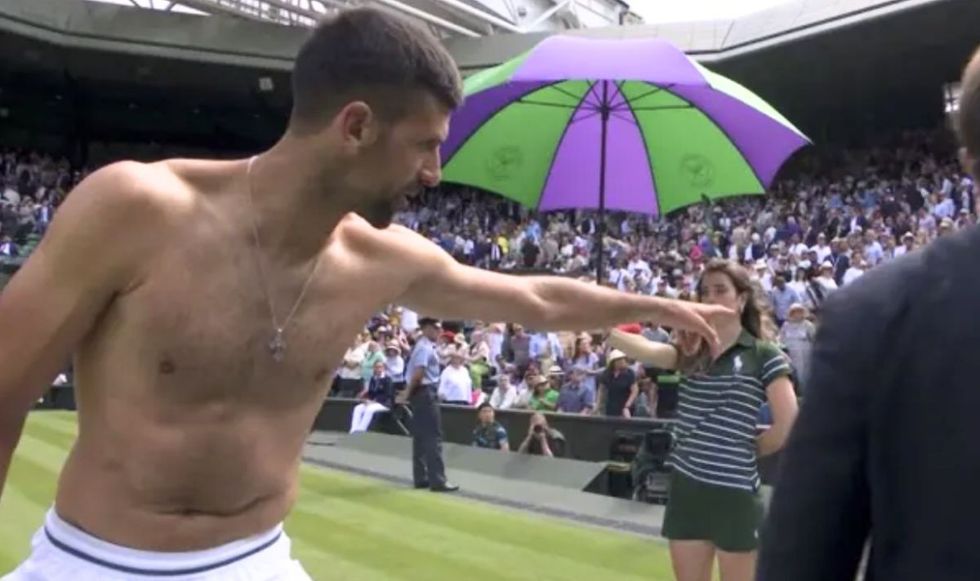 Novak Djokovic pointed towards the crowd