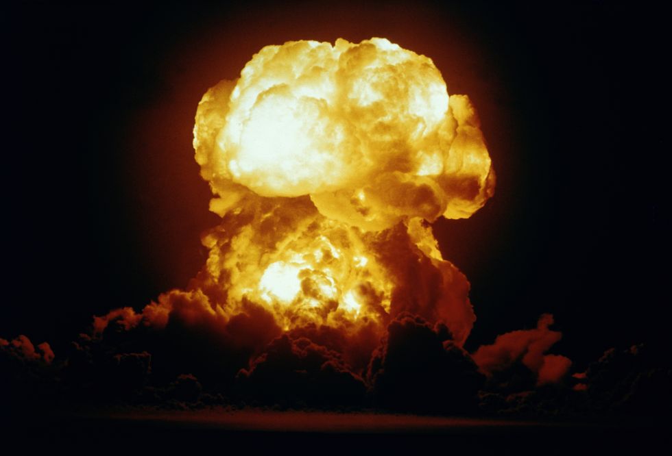 Nuclear cloud