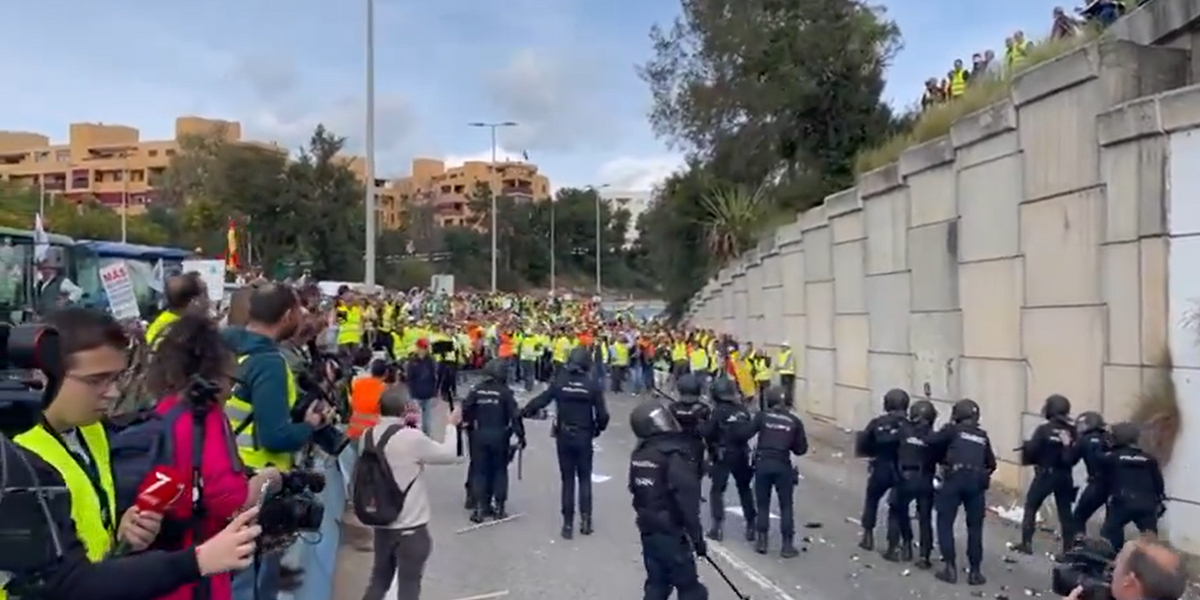 NextImg:Spain protests turn VIOLENT as objects hurled at riot police by furious farmers