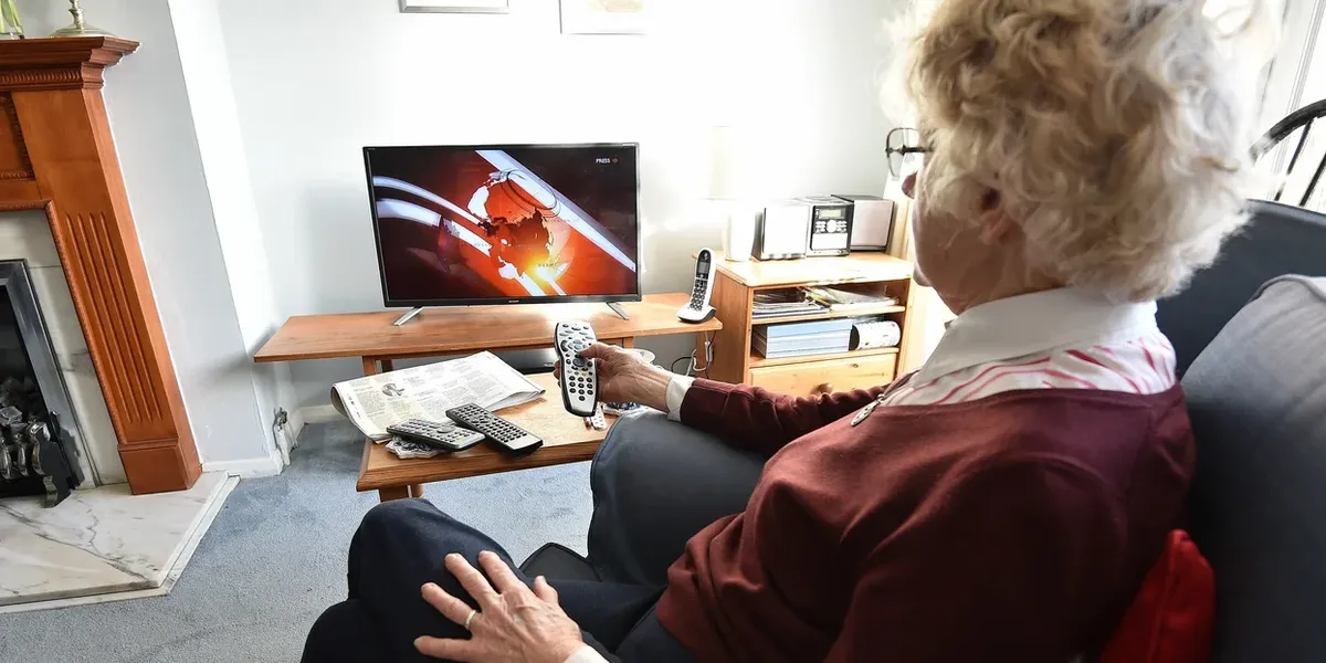 State pensioners born in these years can cut their TV licence bill to £0 State pensioners born in these years can cut their TV licence bill to £0