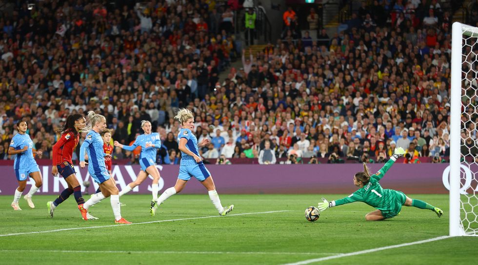 Olga Carmona scores their first goal