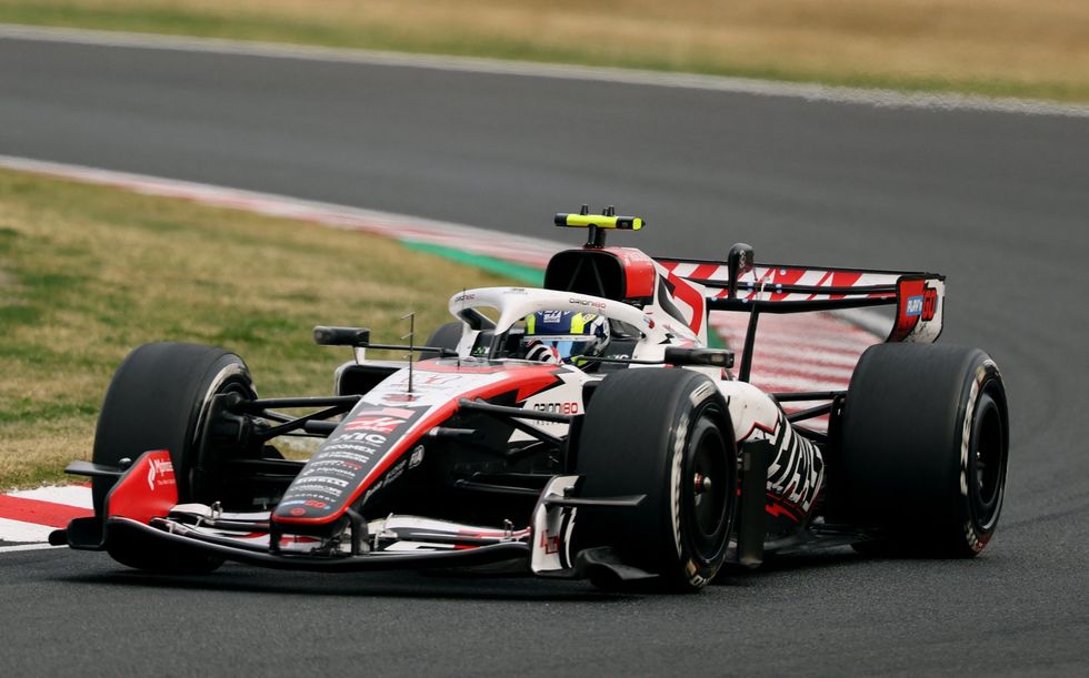 Oliver Bearman was forced onto the grass to evade Franco Colapinto