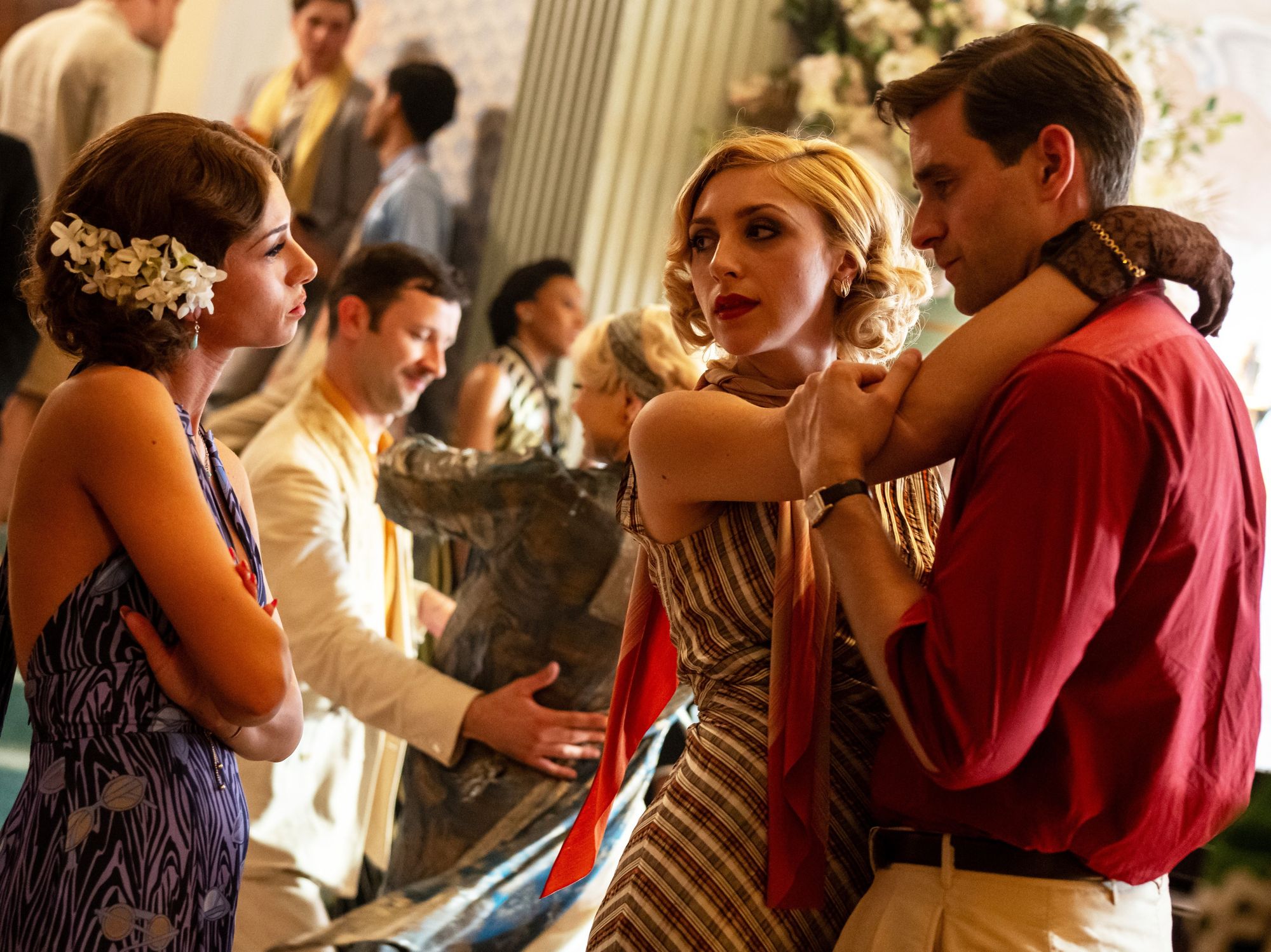 Oliver Jackson-Cohen, Mimi Keene, Ella Lily Hyland