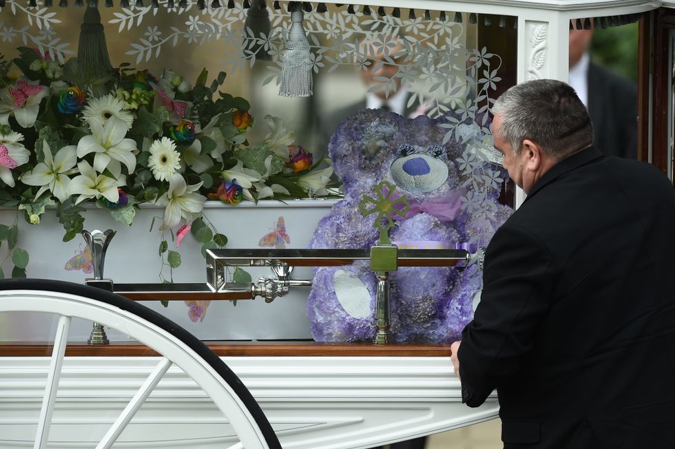 Olivia Pratt-Korbel's coffin arrives at St Margaret Mary's Church in Knotty Ash, Liverpool in a horse-drawn carriage. The nine-year-old girl was shot at her home in Dovecot, Liverpool. Picture date: Thursday September 15, 2022.