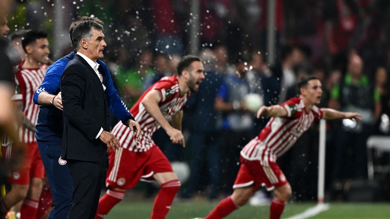 Olympiacos players celebrating