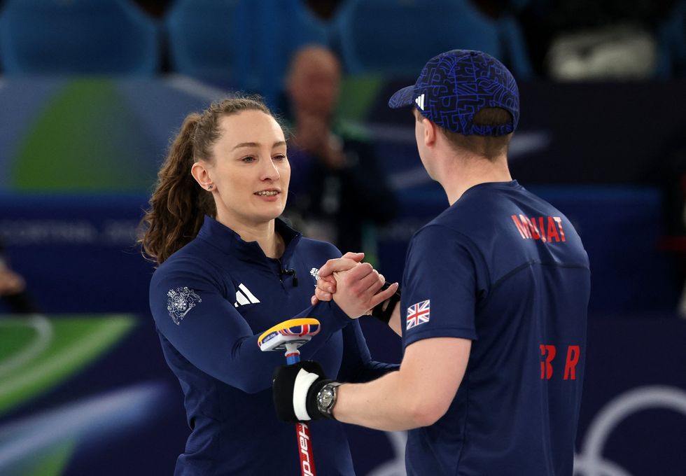 Olympic curlers Jen Dodds and Bruce Mouat were beaten by Italy to miss out on bronze