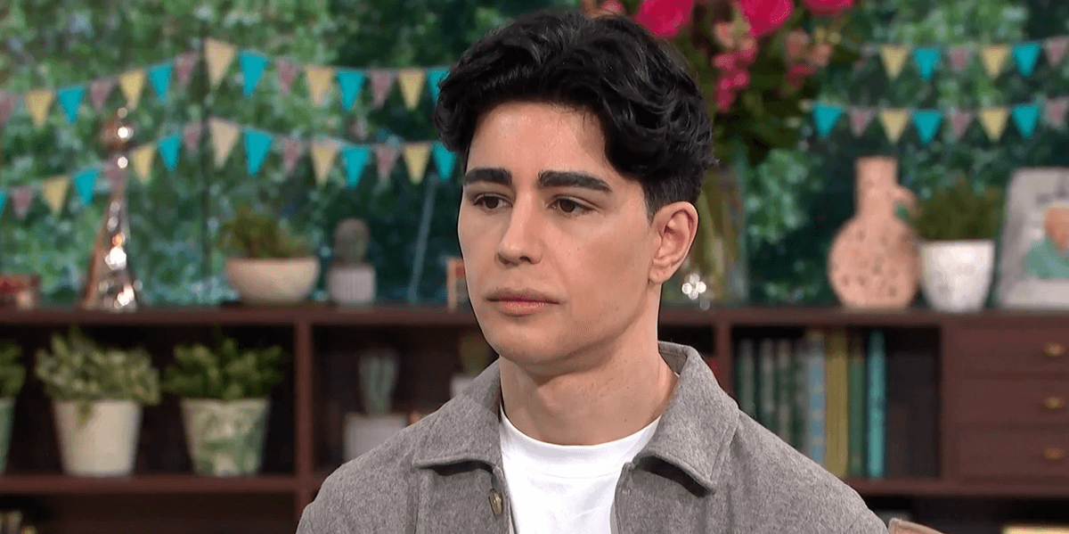 Dutch publisher issues new statement after two royals ‘named as racist’ in error Dutch publisher issues new statement after two royals ‘named as racist’ in error