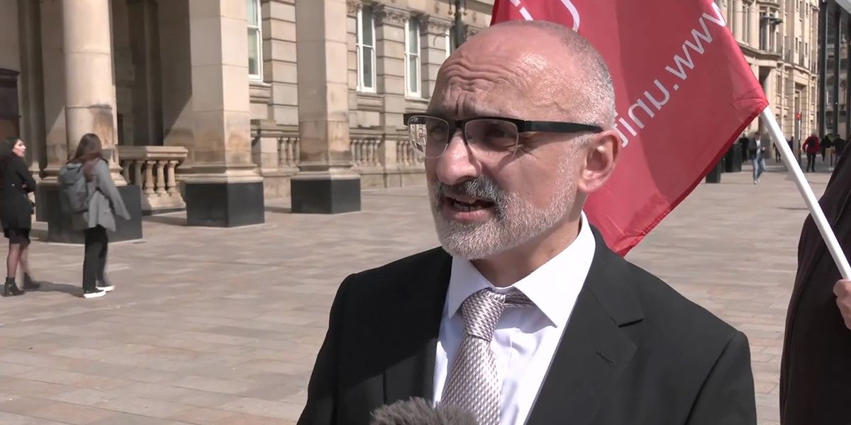 NextImg:Unite boss warns of national bin strikes after rejecting Birmingham's 'completely wrong' offer: 'We make no apology!'