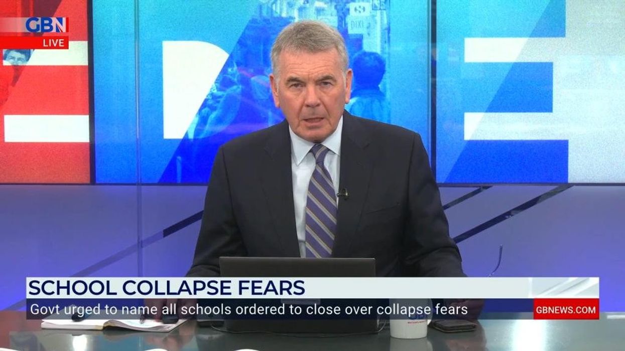 'Won't affect our pockets' Hope outlines economy data problem