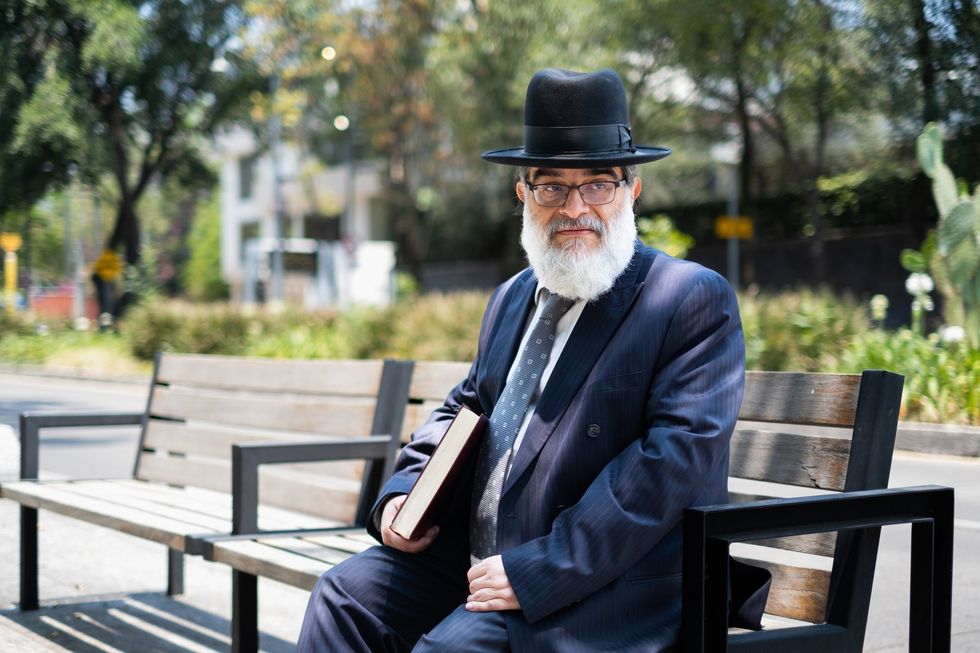 Orthodox Jew (stock)