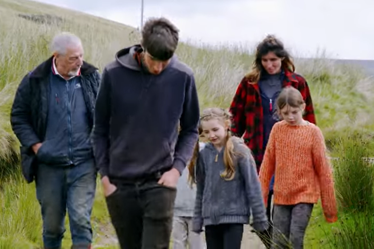 Our Farm Next Door: Amanda and Clive Owen