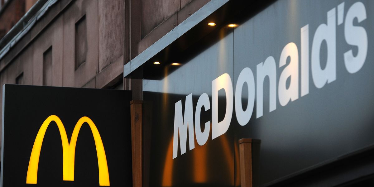 NextImg:McDonald's announces shake-up of menu with return of 'fan-favourite' burger and new spicy dip