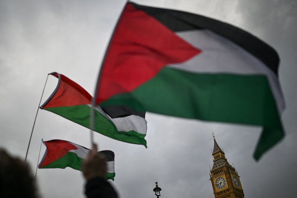 Palestine flags before Big Ben
