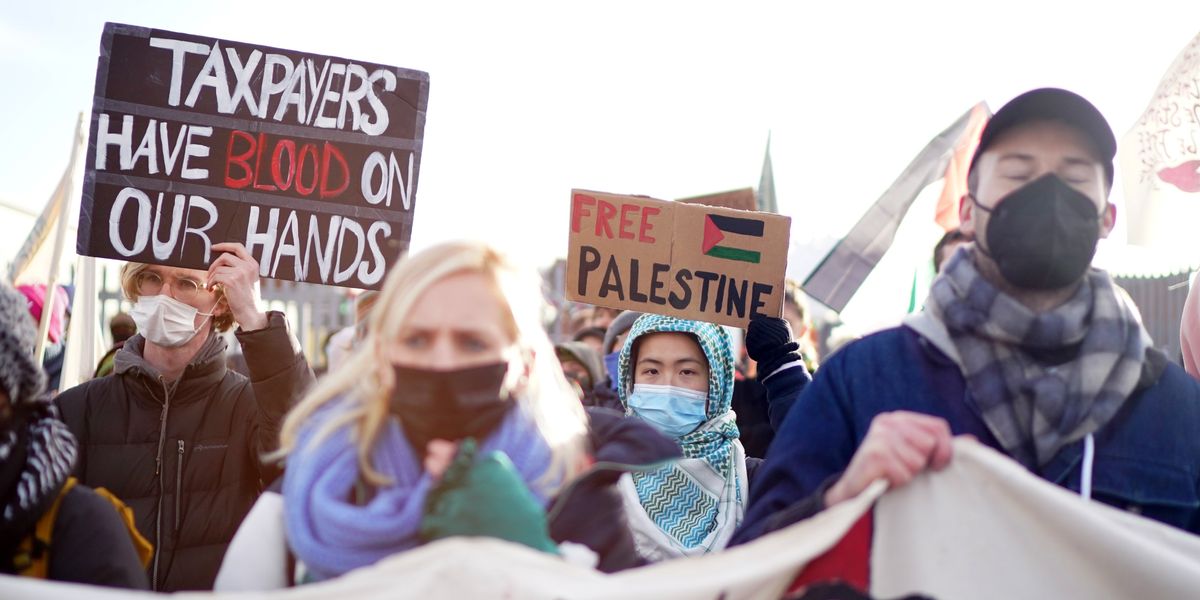 NextImg:Palestinian protesters finally face police crackdown as warning issued ahead of march