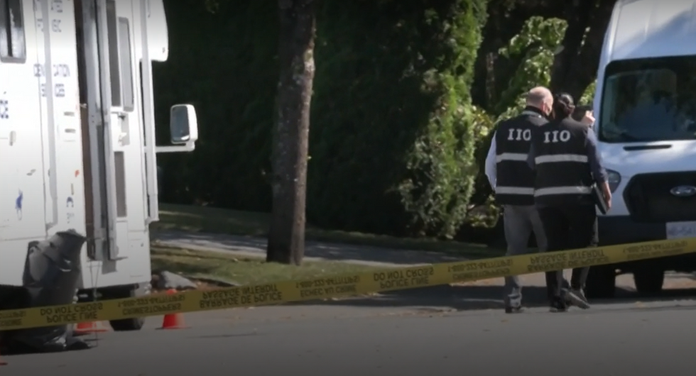 Paramedics at the scene after Canada neighbour row led to two deaths