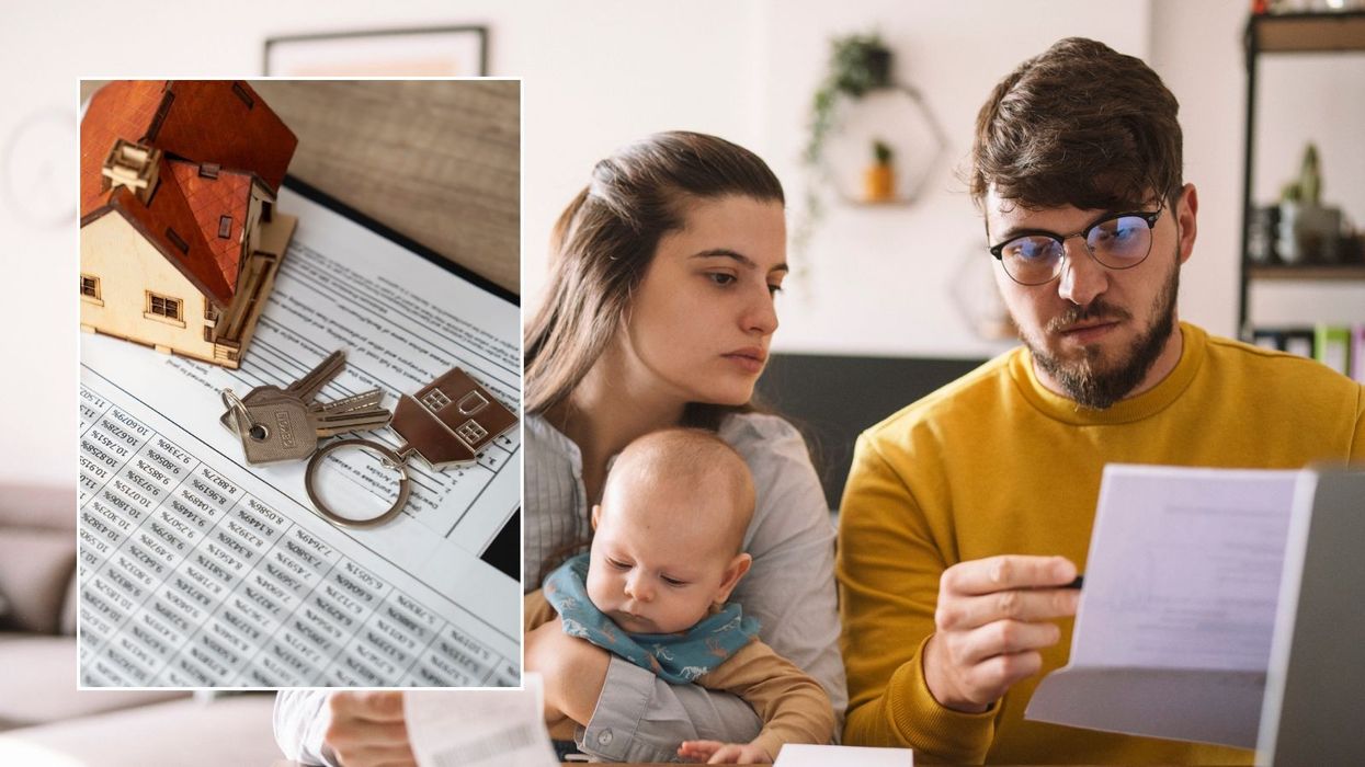 Parents with child and mortgage cost