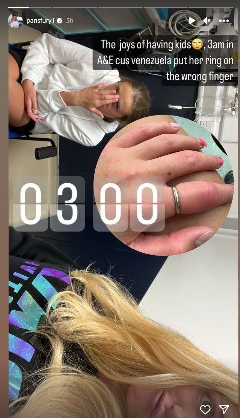 Paris Fury with daughter Venezuela in the hospital