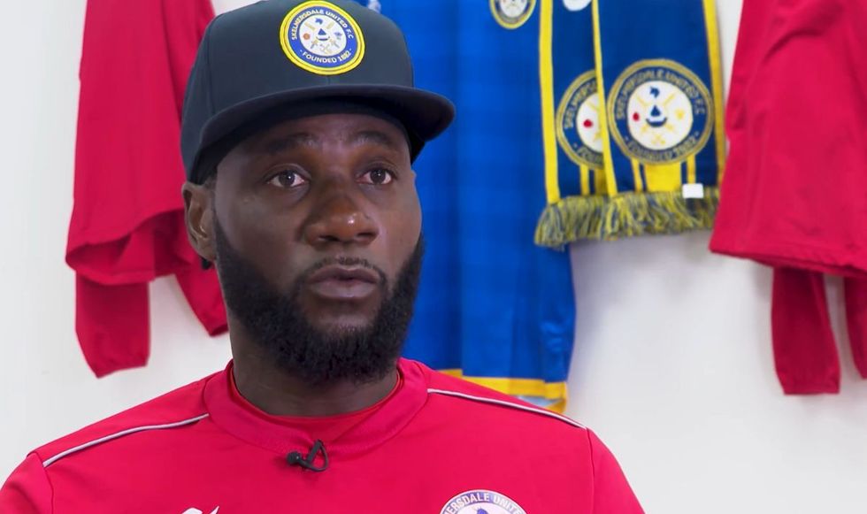 Pascal Chimbonda has re-registered as a player