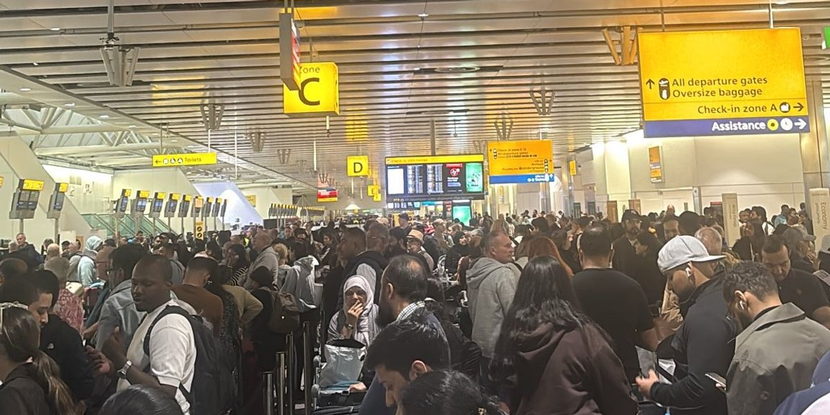 Heathrow Airport faces major delays as ‘technical issue’ sparks travel chaos Heathrow Airport faces major delays as ‘technical issue’ sparks travel chaos