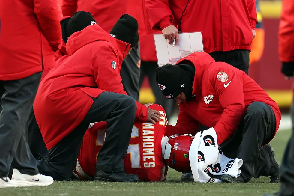 Patrick Mahomes suffers devastating injury as Kansas City Chiefs release statement on stricken star
