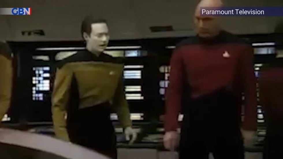 William Shatner, 95, firmly hits back at brain cancer diagnosis rumours after sick hoax: 'Fit as a fiddle!'