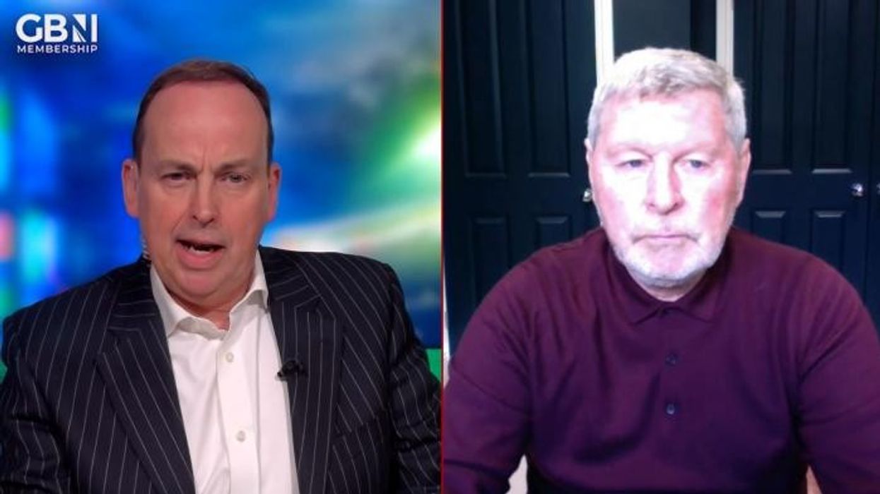 Paul Coyte & Clive Allen: 'They didn't take their chances!' - Arsenal crash out of Europe