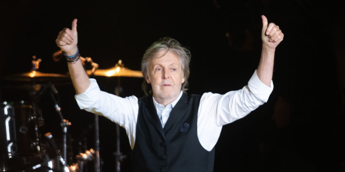 NextImg:Sir Paul McCartney fans in meltdown as Beatles legend announces first arena show in six years