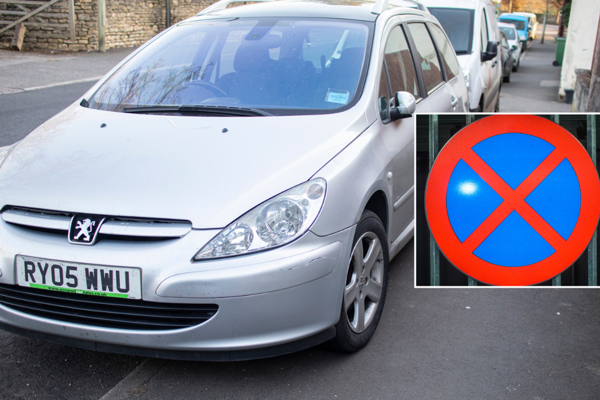 Pavement parking and no stopping sign