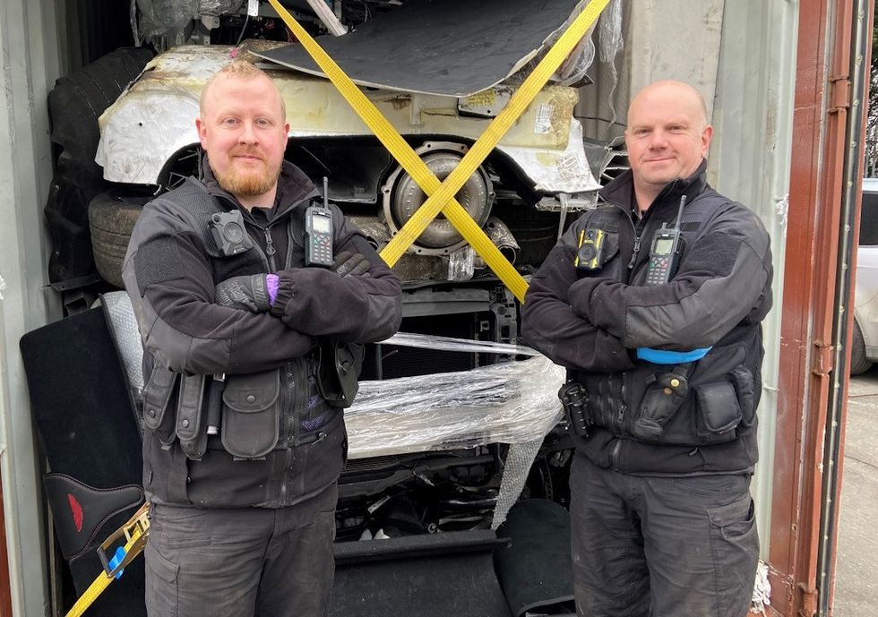 PC Phil Pentelow and PC Paul Gerrish of the SVIU