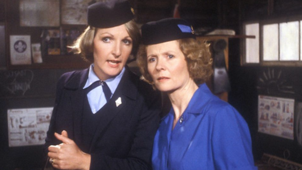 Penelope Keith (left) and Angela Thorne (right)