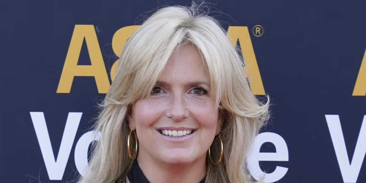 NextImg:Penny Lancaster inundated with support following tough health admission: 'Good on you!'