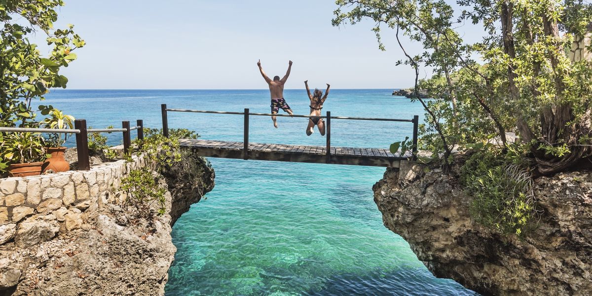 NextImg:This week’s travel deals: Get big savings on European beaches, urban escapes and more