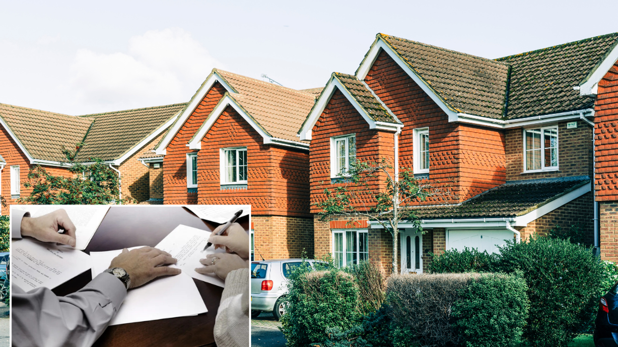 People signing documents / houses in the UK