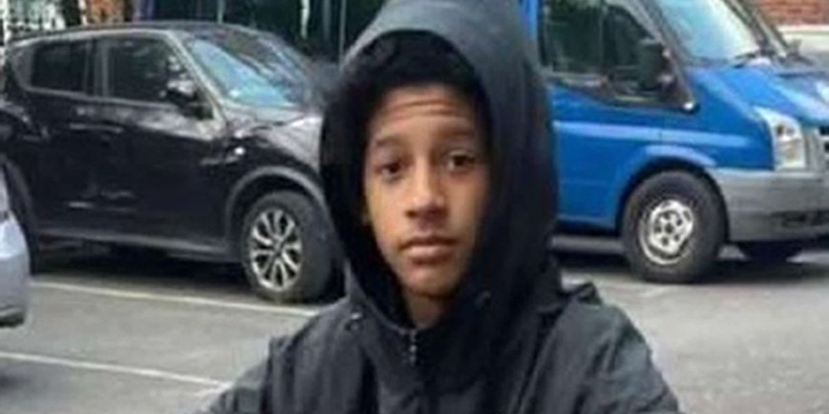 NextImg:Teenage boy who was shot dead in broad daylight pictured amid manhunt for gun-wielding 'Deliveroo gang'