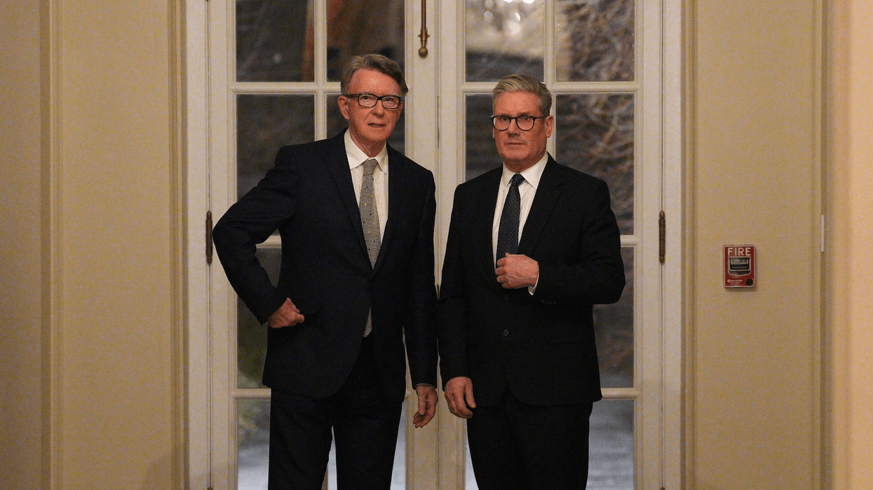 Peter Mandelson (left), Keir Starmer (right)