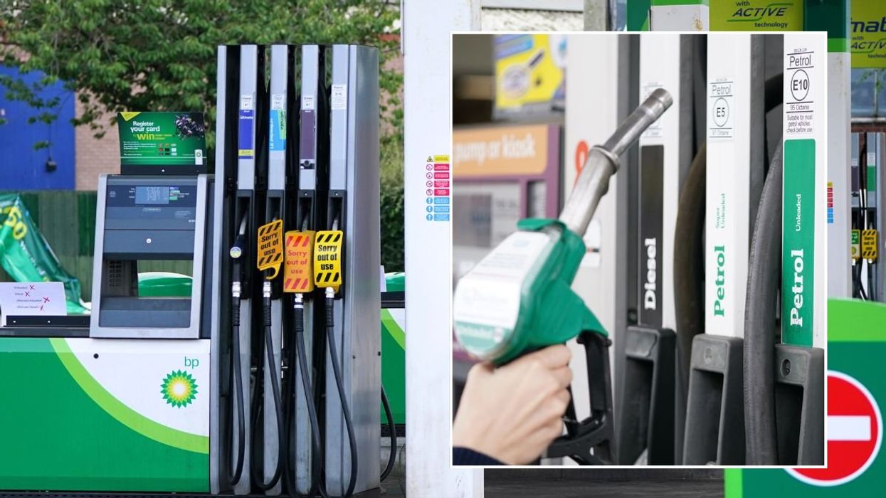 Petrol station and petrol pump