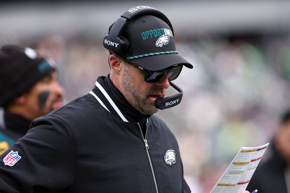 Philadelphia Eagles offensive coordinator Kevin Patullo was defended by Jason Kelce